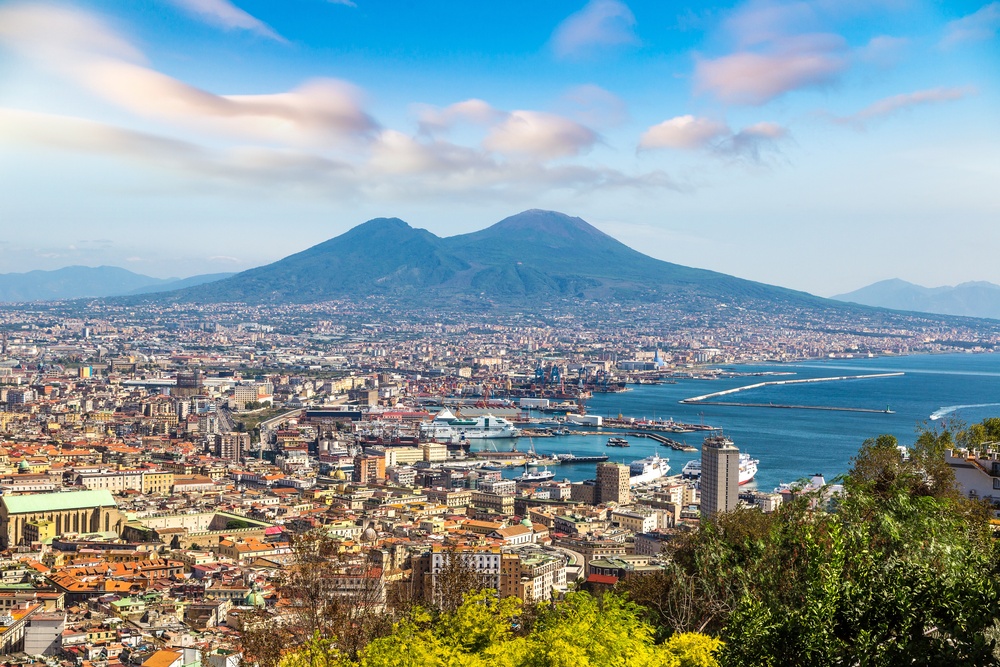 Napoli, vivere il fascino partenopeo